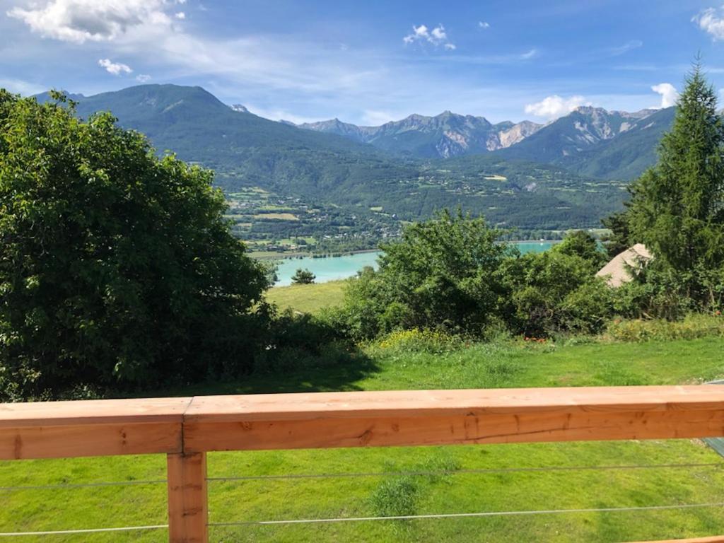 Chalet Avec Vue Lac إمبرون المظهر الخارجي الصورة